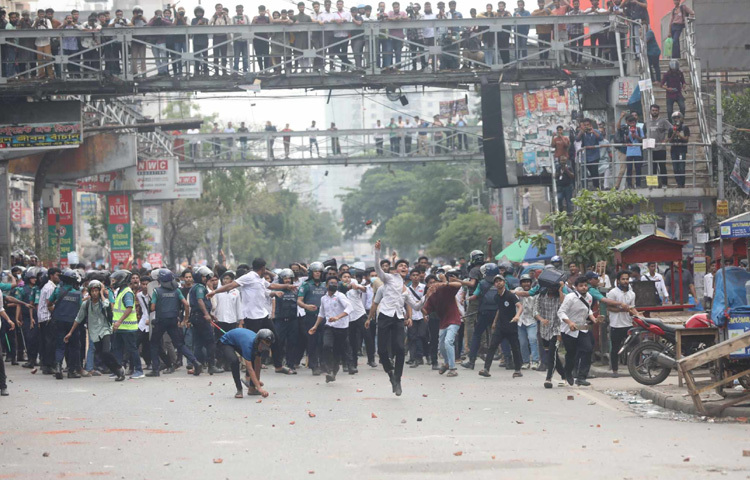 ধারনা করা হচ্ছে পূর্ব শত্রুতার জেরে এই ঘটনা ঘটে থাকতে পারে।