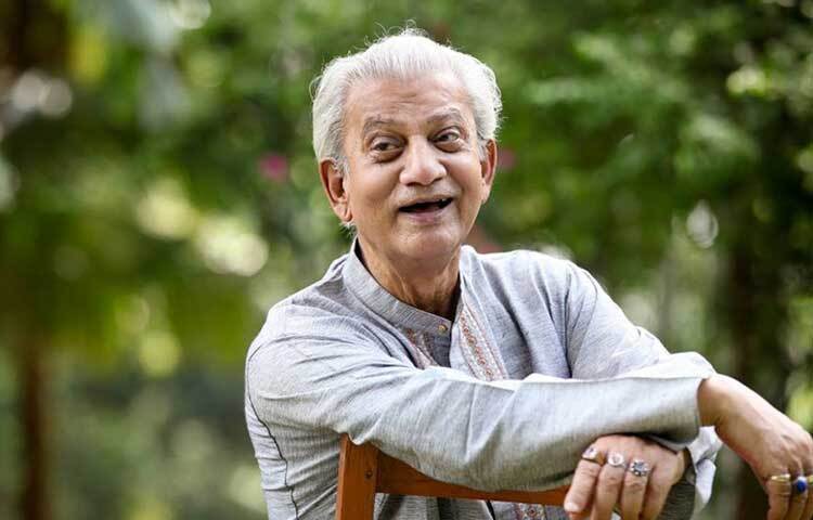 ১৯৮২ সালে ‘বড় ভালো লোক ছিল’ সিনেমায় অভিনয়ের জন্য জাতীয় চলচ্চিত্র পুরস্কার পান তিনি।