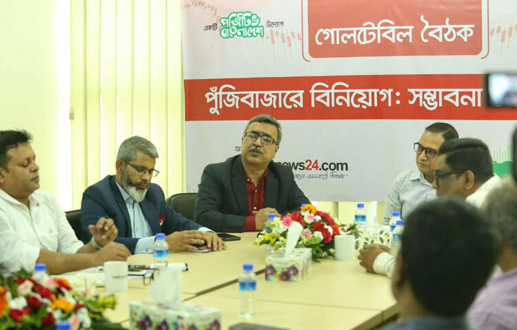 সাবেক বিএসইসি চেয়ারম্যান শিবলী রুবাইয়াত-উল-ইসলামের সময় চালু হওয়া বন্ড মার্কেট, এসএমই ও এটিভি প্রকল্পগুলো বর্তমানে পুনরায় চালু হওয়ার বিষয়ে উদ্বেগ প্রকাশ করে মো. মামুনুর রশীদ বলেন, সাবেক চেয়ারম্যানের দুর্নীতি মামলার কারণে বিনিয়োগকারীদের আস্থা আরও ক্ষুণ্ন হয়েছে।