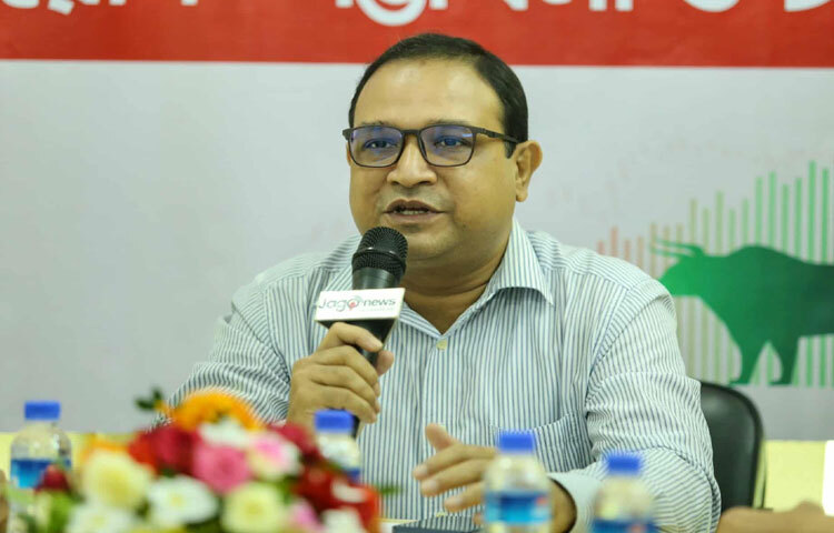 গোলটেবিল আলোচনায় সভাপতিত্ব করেন জাগোনিউজ২৪.কম এর সম্পাদক কে. এম. জিয়াউল হক।