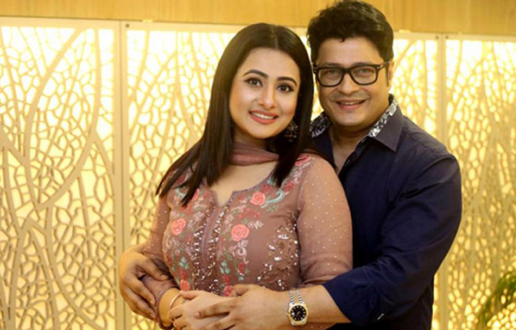 মুক্তি পাওয়া সিনেমার তালিকায় রয়েছে, ‘রাজকুমার’, ‘কাজলরেখা’, ‘ওমর, ‘দেয়ালের দেশ’, ‘ডেড বডি’, ‘চক্কর’, ‘পুলসিরাত’, ‘মোনা: জীন ২’, ‘আহারে জীবন’, ‘মায়া: দ্য লাস্ট লাভ’ ও ‘এশা মার্ডার’। ছবি: সংগৃহীত