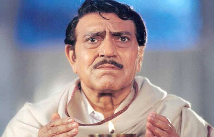 ৮০ ও ৯০ দশকের বলিউড চলচ্চিত্র মানেই ছিল একটি চেনা মুখ অমরেশ পুরি। তার কণ্ঠ, চোখের ভাষা, অঙ্গভঙ্গি-সবকিছুতেই ছিল এমন এক দৃঢ়তা, যা দর্শকের মনে আতঙ্কের পাশাপাশি একধরনের মুগ্ধতাও তৈরি করতো। ‘মিস্টার ইন্ডিয়া’ ছবির ‘মোগ্যাম্বো’ চরিত্রে তার অভিনয় আজও ভারতের অন্যতম সেরা খলনায়ক চরিত্র হিসেবে বিবেচিত।