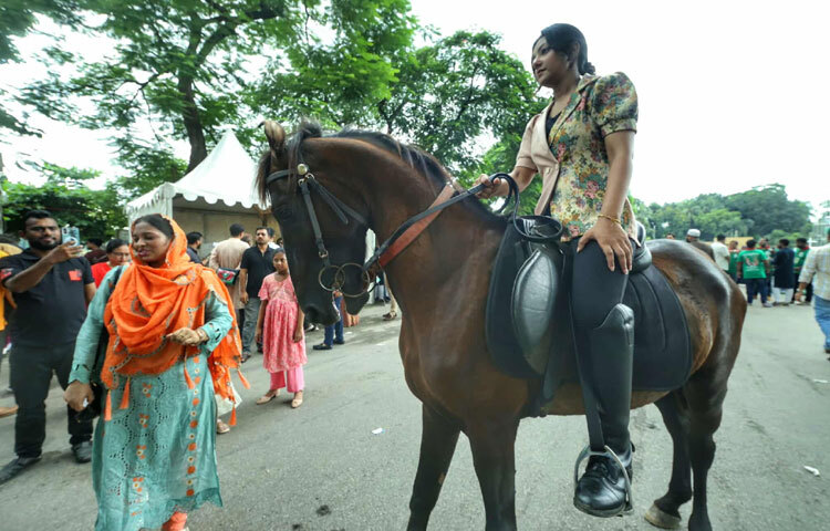 বাংলাদেশ এনিমেল ওয়েলফেয়ার অ্যাসোসিয়েশনের প্রতিনিধি জানান, প্রতি বছর নিয়মিতভাবে এমন আয়োজন করার পরিকল্পনা রয়েছে। তাদের বিশ্বাস, প্রাণীপ্রেম ছড়িয়ে গেলে মানুষ আরও দায়িত্বশীল হবে, যা প্রাণী কল্যাণে ইতিবাচক ভূমিকা রাখবে।