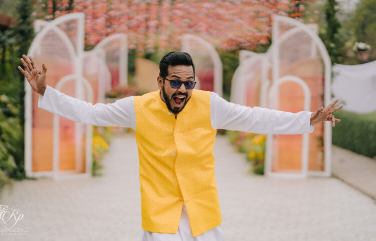 নিপুণের ক্যামেরা শুধু দৃশ্য ধারণ করে না; এটি চরিত্রের মনের গোপন অস্থিরতাও প্রকাশ করে। তার কাজের বড় বৈশিষ্ট্য হলো বাস্তবতার সঙ্গে নাটকীয়তার নিখুঁত ভারসাম্য। এক রাতের গল্পে তিনি যেমন নগর জীবনের হাহাকার ফুটিয়ে তোলেন, তেমনি তুলে ধরেন ক্ষমতার অন্ধকার দিক।