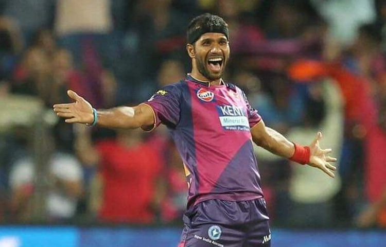 দিন্দা ভারতীয় জনতা পার্টির একজন সদস্য এবং ময়না আসনের প্রতিনিধিত্ব করেন।