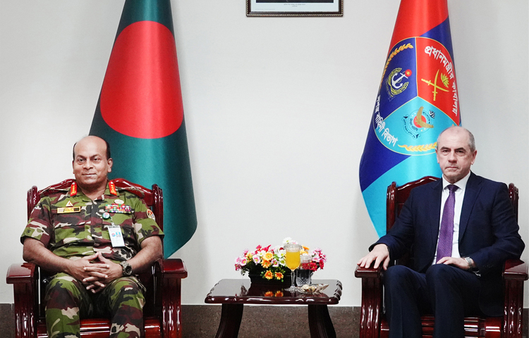 বাংলাদেশ ও রাশিয়ার মধ্যকার তৃতীয় জয়েন্ট ওয়ার্কিং গ্রুপের সভা সশস্ত্র বাহিনী বিভাগের মাল্টিপারপাস হলে অনুষ্ঠিত হয়েছে। ছবি: তৌহিদুজ্জামান তন্ময়
