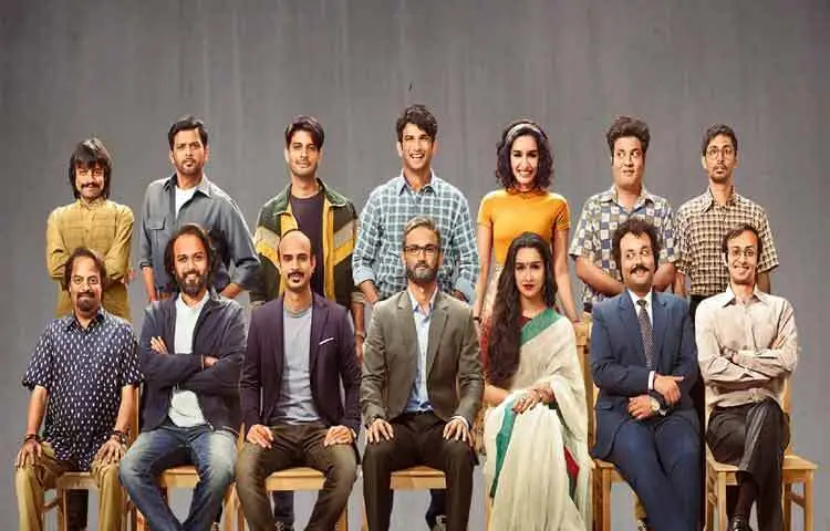 ছিছোরে: ব্যর্থতা, বন্ধুত্ব আর জীবনের মানে খোঁজার গল্পে এই সিনেমা তরুণ প্রজন্মের কাছে বিশেষভাবে প্রাসঙ্গিক। সুশান্তের অভিনয় এখানে অনুপ্রেরণার ভাষা হয়ে ওঠে।