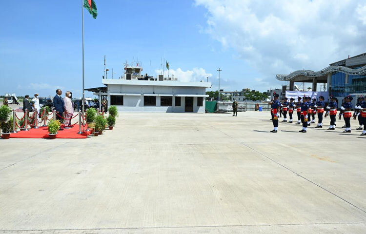 আন্তর্জাতিক চাপের মুখে ২০১৭ সালের শেষ দিকে রোহিঙ্গাদের ফিরিয়ে নিতে রাজি হয় মিয়ানমারের অং সান সু চি সরকার। ওই বছর সেপ্টেম্বরে বাংলাদেশের সঙ্গে দ্বিপক্ষীয় চুক্তিতেও সই করে।