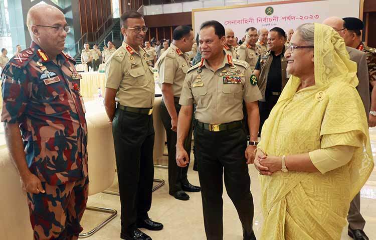 প্রধানমন্ত্রী শেখ হাসিনা বলেছেন, জনগণের আস্থা ও ভরসা সেনাবাহিনীর জন্য গুরুত্বপূর্ণ বিষয়। বাংলাদেশের সেনাবাহিনী তাদের কর্মদক্ষতা দিয়ে তা অর্জন করেছে। ছবি: ইয়াসিন কবির জয়