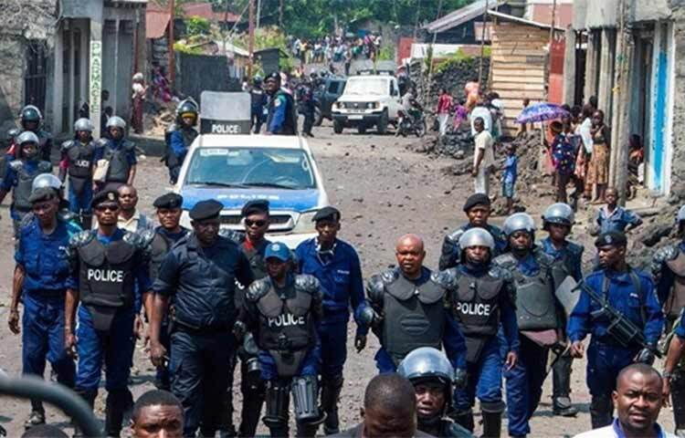 মধ্য আফ্রিকার দেশ কঙ্গোতে জাতিসংঘ শান্তিরক্ষা মিশনবিরোধী বিক্ষোভে অন্তত ৪৩ জন নিহত হয়েছেন। এতে আহত হয়েছেন আরও ৫৬ জন। বুধবার (৩০ আগস্ট) দেশটির পূর্বাঞ্চলীয় শহর  গোমায় সহিংস বিক্ষোভ ও এর জেরে সেনাবাহিনীর শক্তিপ্রয়োগে প্রাণহানির এ ঘটনা ঘটে। ছবি: সংগৃহীত