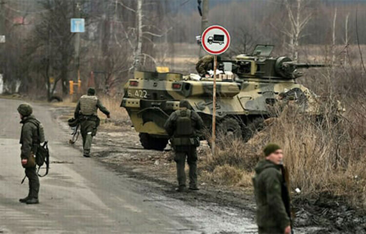 ইউক্রেনের পূর্বাঞ্চলীয় দনেৎস্ক অঞ্চলে রাশিয়ার হামলায় পাঁচ বেসামরিক নাগরিক নিহত হয়েছে। আহত হয়েছে আরও একজন। ওই অঞ্চলে রাশিয়ার নিয়োগকৃত এক কর্মকর্তা এ তথ্য নিশ্চিত করেছেন। ছবি: সংগৃহীত