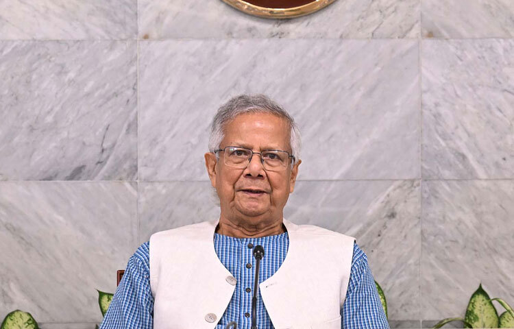 প্রধান উপদেষ্টা প্রফেসর মুহাম্মদ ইউনুস ঢাকায় তেজগাঁওয়ে তার কার্যালয়ে উপদেষ্টা পরিষদের সভায় সভাপতিত্ব করেন। ছবি: পিআইডি