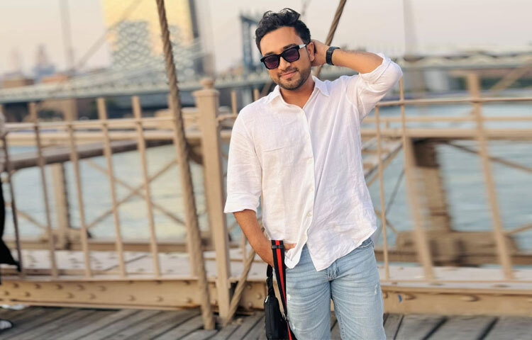 ফারহানের অভিনয় জীবনের শুরুটা খুব সহজ এবং প্রাঞ্জল। অভিনয়ের প্রতি তার আগ্রহ ছোটবেলা থেকেই ছিল। ধীরে ধীরে ছোট ছোট নাটকে কাজ করার পর তিনি দর্শকদের নজরে আসেন। তার নাটকগুলোতে আমরা দেখতে পাই তার চরিত্রের স্বাভাবিকতা, যা দর্শকদের সাথে দ্রুত সংযোগ স্থাপন করেছিল।