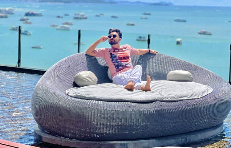 ধীরে ধীরে তিনি দর্শকদের নজরে আসেন, বিশেষ করে যখন তার অভিনীত নাটকগুলো সামাজিক এবং মানসিক বিষয়গুলো স্পর্শ করতে শুরু করে।