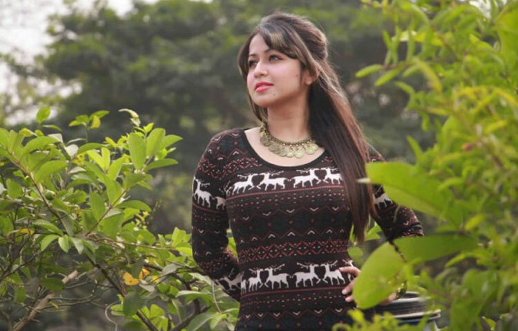 ‘তুমি আমি সে, বিকেলে চা, তুমি আসবে বলে, হঠাৎ বৃষ্টি’-এমন অনেক নাটকে তিনি হয়ে ওঠেন দর্শকের প্রিয় মুখ। তার হাসি, অভিব্যক্তি আর প্রাণবন্ত অভিনয় এক সময় দর্শকের মনে বিশেষ জায়গা দখল করে নেয়।