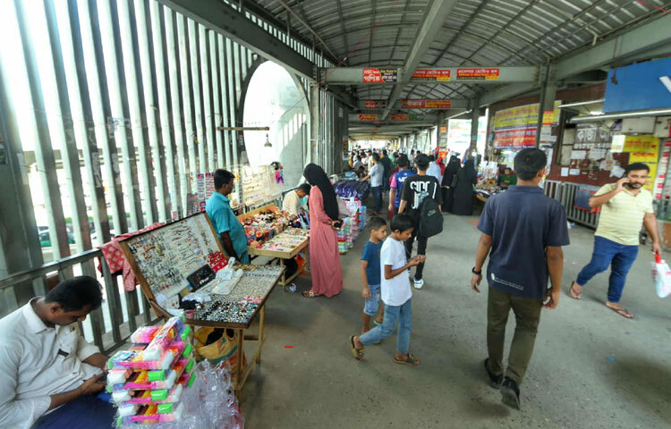 একটি শহর তখনই সুস্থভাবে বাঁচে, যখন সেখানে সবার জন্য সমান সুযোগ থাকে-হোক তা নিরাপদ চলাচল কিংবা সৎভাবে জীবিকা নির্বাহ।