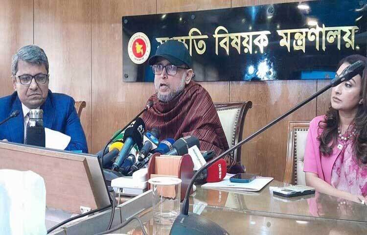 সংস্কৃতি বিষয়ক মন্ত্রণালয়ের ‘রিমেম্বারিং মনসুন রেভ্যুলেশন’ কর্মসূচির আওতায় ৮টি বিভাগে ৮টি মাঝারি দৈর্ঘ্যের কনটেন্ট বা ফিল্ম নির্মাণে ওয়ার্কশপ পরিচালনার জন্য ৮ জন চলচ্চিত্র পরিচালককে নির্বাচন করা হয়েছে। ছবি: মাসুদ রানা