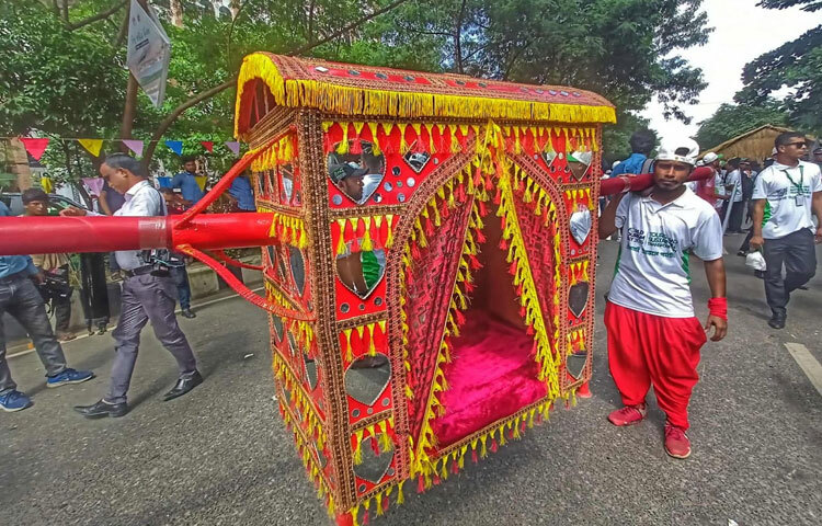 আজকের বিশ্ব পর্যটন দিবসের র‍্যালি সেই সম্ভাবনারই ইঙ্গিত দেয়।