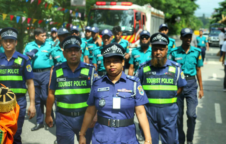 বাংলাদেশ পর্যটন শিল্পে এখনও অনেক দূর যেতে পারে।