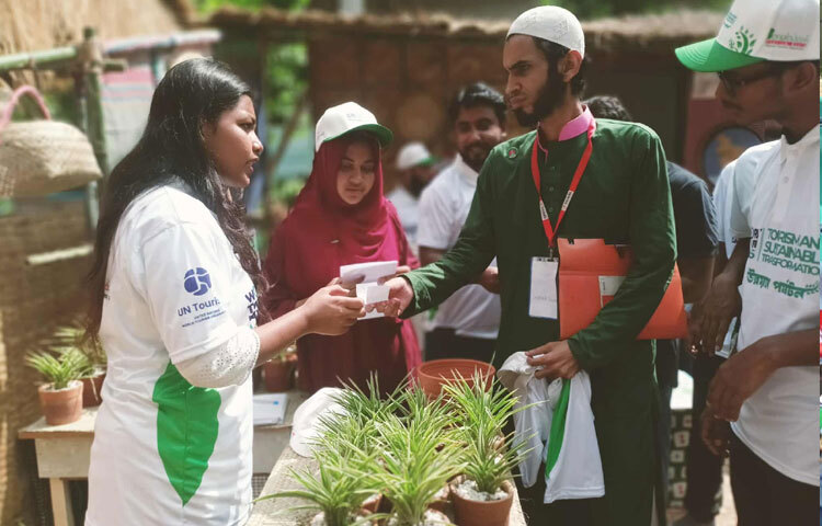 সবার প্রাণবন্ত অংশগ্রহণ প্রমাণ করে-বাংলাদেশ এখন টেকসই ও আধুনিক পর্যটনের পথে নতুন অঙ্গীকারে এগিয়ে যাচ্ছে।