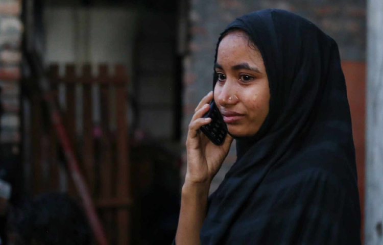 প্রাথমিকভাবে আগুন লাগার কারণ ও হতাহতের কোনো তথ্য জানাতে পারেনি ফায়ার সার্ভিস। ছবি: মাহবুব আলম