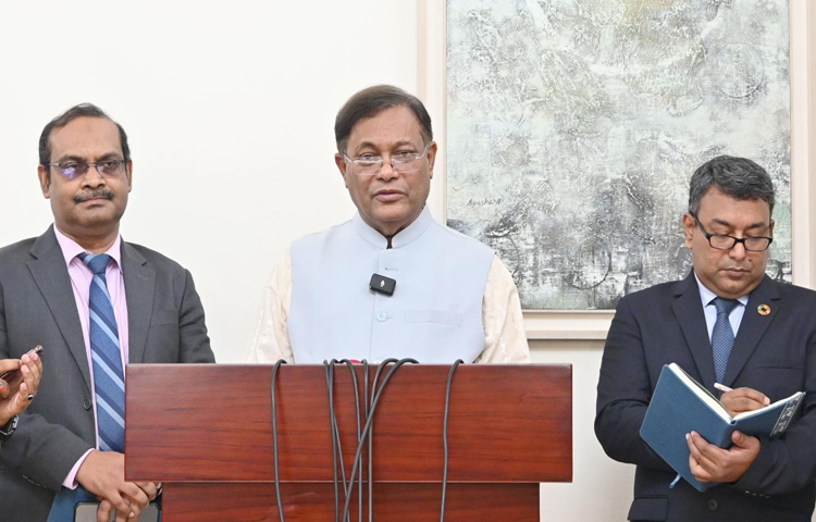 দেশের মানুষের মধ্যে কোনো হাহাকার নেই। দেশের মানুষ সবাই খেতে পারছে বলে মন্তব্য করেছেন পররাষ্ট্রমন্ত্রী ও আওয়ামী লীগের যুগ্ম সাধারণ সম্পাদক ড. হাছান মাহমুদ। ছবি: ইসমাইল হোসেন রাসেল