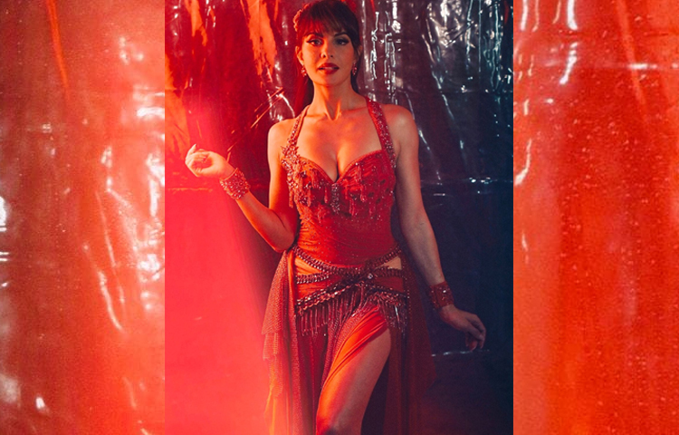 ক্যাপশন ও ছবির সঙ্গে জুড়ে দিয়েছেন ভালোবাসার ইমুজি। ছবি: ফেসবুক থেকে