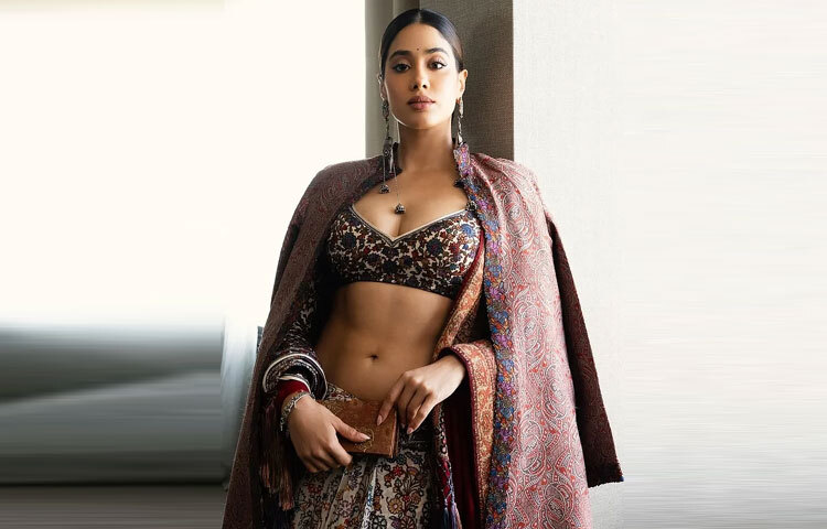 আবু জানি ও সন্দীপ খোসলার দীর্ঘদিনের উদ্দেশ্যই হলো মৌলিকতা ও শিকড় অক্ষুণ্ন রেখে ভারতীয় হস্তশিল্পকে বিশ্ব মঞ্চে নতুনভাবে তুলে ধরা।