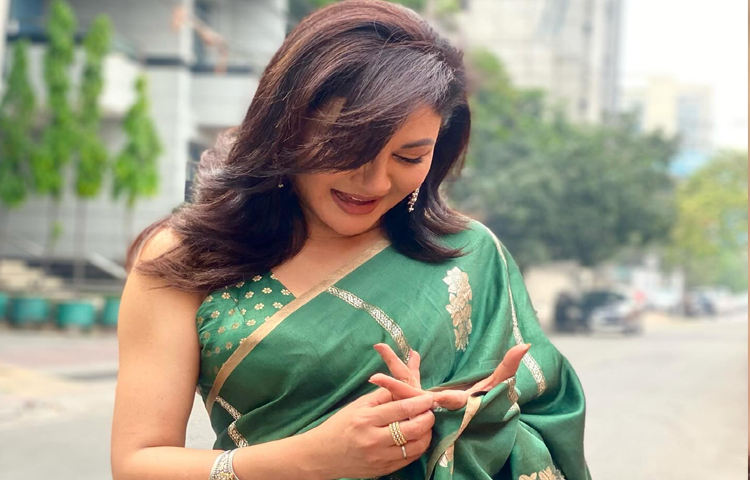 ছবিতে হাস্যোজ্জ্বল জয়। ছবি: ফেসবুক