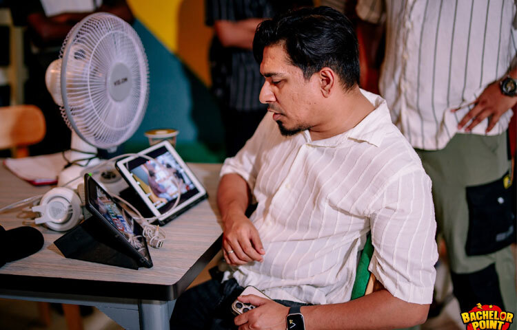 বর্তমান তরুণ প্রজন্ম তাকে শুধু একজন নির্মাতা নয়, বরং ‘মুড লিফটার’ হিসেবেও দেখে। তার নাটক বা সিরিজ মানেই একরাশ হাসি, আর সেই হাসি অনেকসময় দর্শকদের মানসিক চাপ কমিয়ে দেয়।