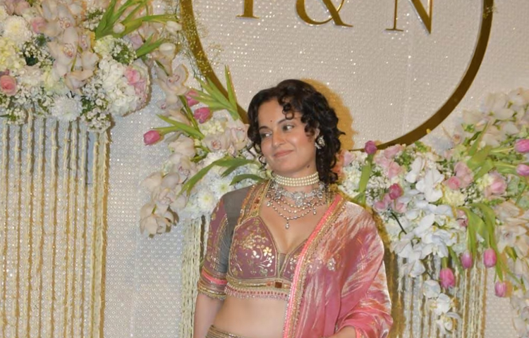 আমির খানকে নিয়ে সমালোচনা করলেও তার মেয়ের বিয়ের অনুষ্ঠানে উপস্থিত ছিলেন কঙ্গনা রানাওয়াত। ছবি: সংগৃহীত