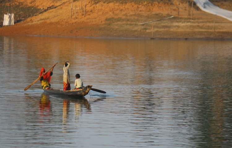 অতিবৃষ্টি ও পাহাড়ি ঢলের কারণে অনেক সময় বন্ধ থাকে নৌ-চলাচলও। ছবি: আরমান খান