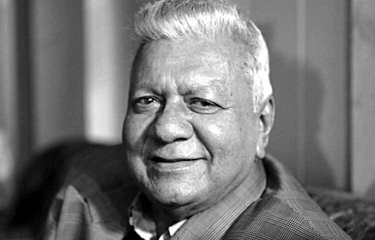 তিনি বাংলাদেশ চলচ্চিত্র শিল্পী সমিতির সভাপতি হিসেবে দায়িত্ব পালন করেন।