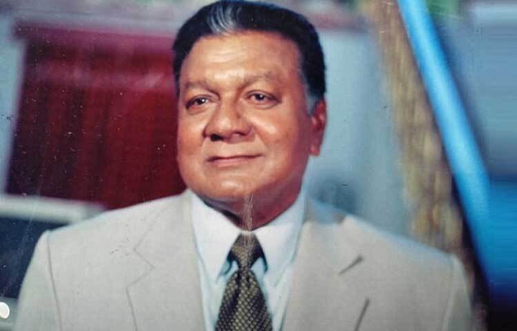 তার অভিনীত সিনেমাগুলোর মধ্যে রয়েছে ‘পুনম কি রাত’, ‘ভাওয়াল সন্ন্যাসী’, ‘উলঝান’, ‘সমাপ্তি’, ‘নদের চাঁদ’, ‘বেঈমান’, ‘মিন্টু আমার নাম’, ‘মেঘের পরে মেঘ’, ‘আলোর মিছিল’, ‘আয়না’, ‘মধুমতি’, ‘ওয়াদা’, ‘ভাই ভাই’, ‘বিনি সুতার মালা’, ‘মাটির পুতুল’, ‘অভিযান’, ‘কার বউ’, ‘দিদার’, ‘আওয়াজ’, ‘নবাব সিরাজউদ দৌলা’ ও ‘ভণ্ড’ ইত্যাদি।