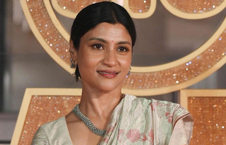 কারণ তিনি মনে করিয়ে দেন সিনেমা কেবল বিনোদন নয়; এটি সমাজ, সম্পর্ক আর মানুষের ভেতরের অজানা অন্ধকার দেখার একটি মাধ্যম। কঙ্কনা সেই গভীরতাকে সম্মান করেন আর প্রতিটি অভিনয়ে সেটাকে তুলে আনেন। ভারতীয় সমসাময়িক সিনেমায় গ্রেস, সরলতা আর শিল্পবোধের যে ভারসাম্য দেখা যায় তার অন্যতম স্থপতি কঙ্কনা সেন শর্মা।