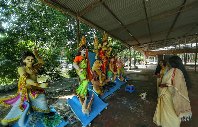 কেবল ধর্মীয় আচার নয়, দুর্গোৎসব এখন বাঙালির ঐতিহ্যবাহী সংস্কৃতির অংশ।