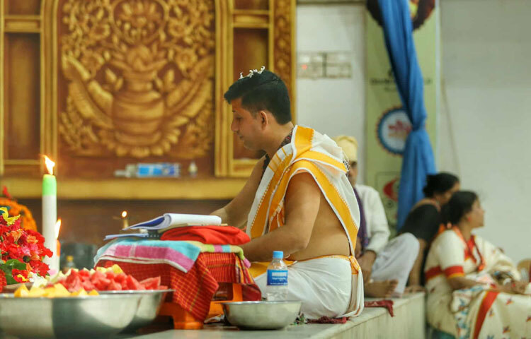 মহানবমীর দিন থেকেই দেবী বিদায়ের প্রস্তুতি শুরু হয়।