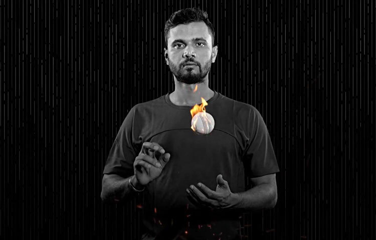 দ্রুত বোলার হওয়ার স্বপ্ন নিয়ে শুরু হয় তার যাত্রা-যেখানে বলের গতির সঙ্গে ছিল আগ্রাসী মানসিকতা ও অদম্য ইচ্ছাশক্তি।