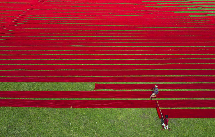 সমাপনী অনুষ্ঠান হবে ২৬ সেপ্টেম্বর সন্ধ্যা ছয়টায়, যেখানে স্থানীয় সাংস্কৃতিক ব্যক্তিত্ব ও আলোকচিত্র অনুরাগীরা অংশ নেবেন।