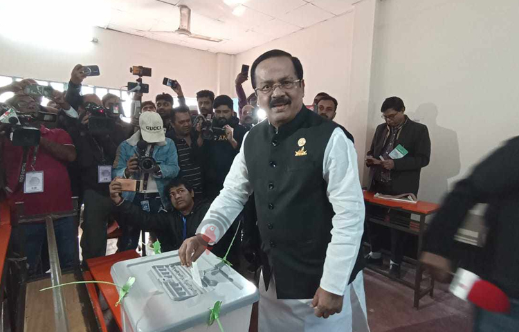 ৫০ শতাংশের বেশি ভোট পড়বে বলে দাবি জাহাঙ্গীর কবির নানকের। ছবি: তৌহিদুজ্জামান তন্ময়