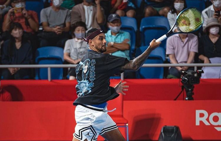 ১৯৯৫ সালের ২৭ এপ্রিল অস্ট্রেলিয়ার ক্যানবেরায় জন্ম নিক কিরগিওসের।