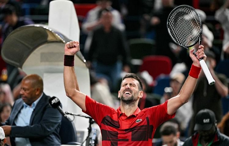 তার সবচেয়ে বড় শক্তি ছিল ধারাবাহিকতা, মনঃসংযোগ আর শারীরিক ফিটনেস। পাঁচ ঘণ্টারও বেশি সময় ধরে চলা ম্যাচেও তার মুখে ক্লান্তির ছাপ থাকত না। মানসিক দৃঢ়তা, প্রতিকূলতা জয় করার ক্ষমতা এবং কৌশলগত বুদ্ধিমত্তাই তাকে করেছে ‘সর্বকালের অন্যতম সেরা’।