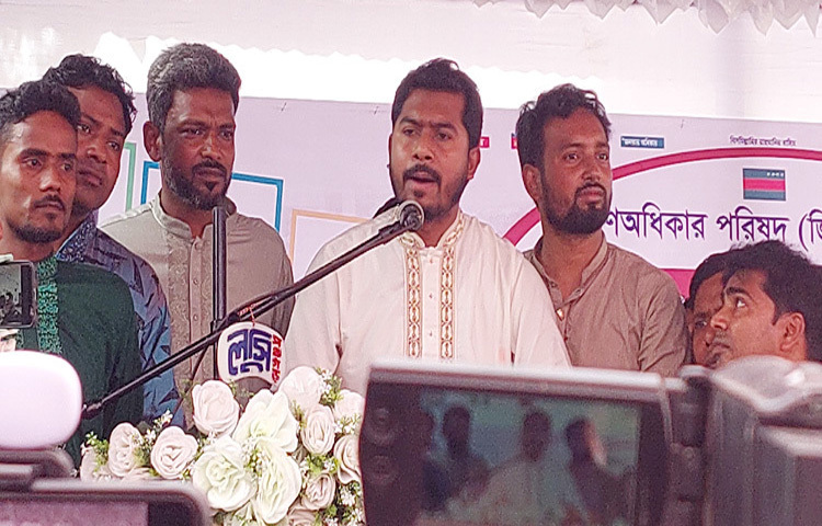 গণঅভ্যুত্থানের পরও দেশে দখল ও চাঁদাবাজি বন্ধ হয়নি বলে মন্তব্য করেছেন গণঅধিকার পরিষদের সভাপতি নুরুল হক নুর। ছবি: সফিকুল আলম