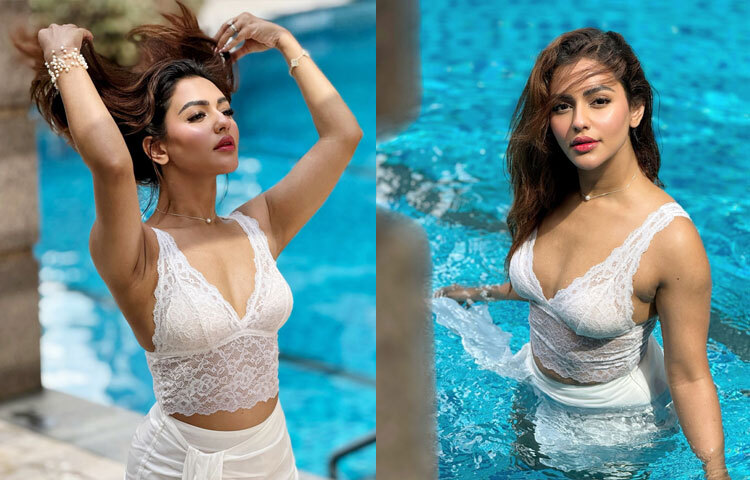 তার ফ্যাশন সেন্স শুধু পোশাকের মধ্যেই সীমাবদ্ধ নয়; প্রতিটি লুকে তিনি আত্মবিশ্বাস, ক্যারিশমা আর আধুনিকতার মিশেল ঘটান।