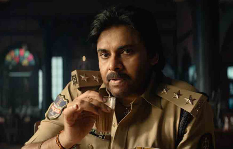 বিশেষ এই দিনে তার প্রতি শুভেচ্ছা রইল, শুভ জন্মদিন পবন কল্যাণ। আপনার যাত্রা হোক আরও অনুপ্রেরণাদায়ী, আলোকিত এবং সফল।