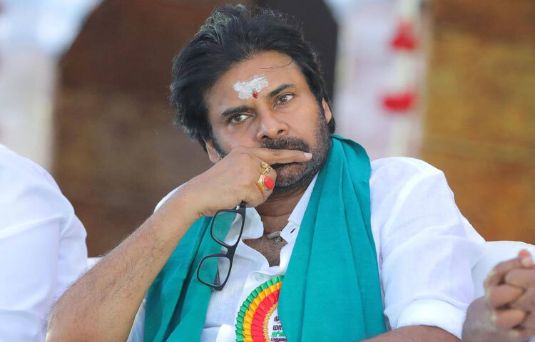 পবন কল্যাণকে তার ভক্তরা শুধু তারকার মর্যাদায় দেখেন না। তারা তাকে দেখে একজন সৎ, নীতিবান ও সাহসী মানুষ হিসেবে। তার জীবনদর্শন বেশ সরল; মানুষের পাশে দাঁড়ানো, সত্য বলা এবং দায়িত্বশীল হওয়া।