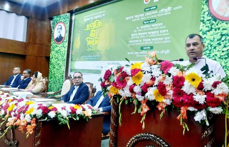 পরিবেশ, বন ও জলবায়ু পরিবর্তনবিষয়ক মন্ত্রী সাবের হোসেন চৌধুরী বলেছেন, ‘বনকে সম্পদ হিসেবে দেখতে হবে। বনের ভেতর দিয়ে রাস্তা বা অন্য কোনো অবকাঠামো নির্মাণ করে ধ্বংস করা যাবে না। তিনি আরও বলেন, বন সংরক্ষণের লক্ষ্যে আইন সংস্কার করা হচ্ছে।’ ছবি: সংগৃহীত