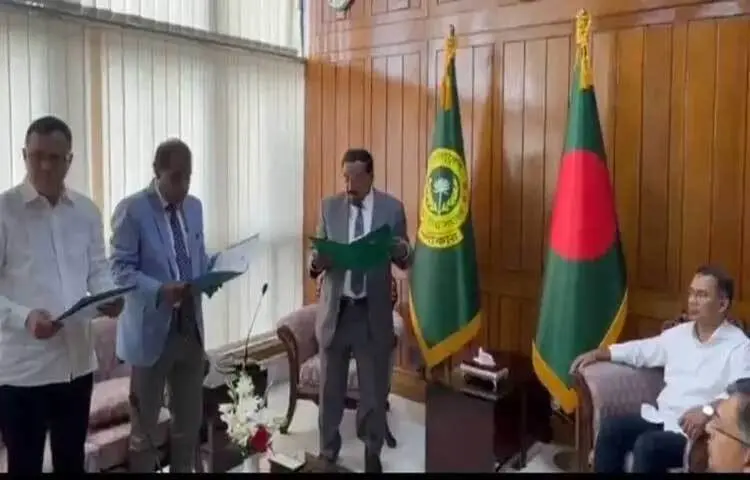 বগুড়া-৬ আসনের উপ-নির্বাচনে বিএনপির প্রার্থী রেজাউল করিম বাদশা এবং শেরপুর-৩ আসনের সাধারণ নির্বাচনে বিএনপির মাহমুদুল হক রুবেল সংসদ সদস্য হিসেবে শপথ নিয়েছেন।