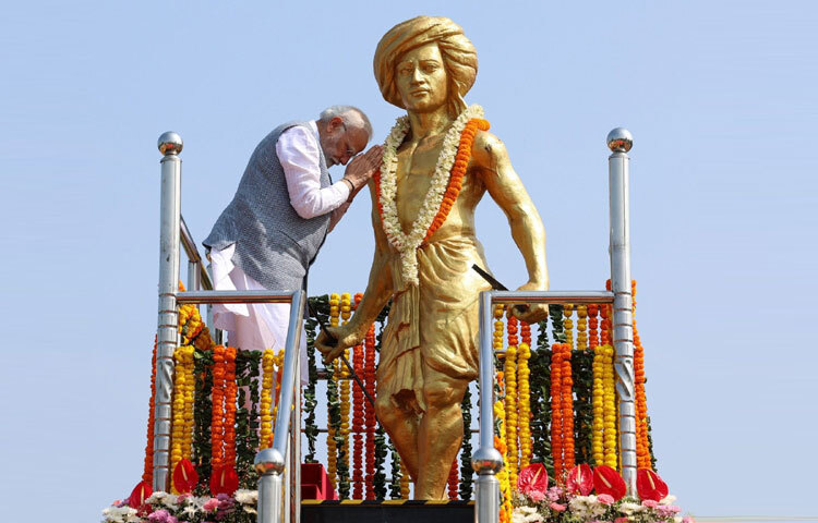 নরেন্দ্র মোদীর রাজনৈতিক যাত্রা প্রমাণ করে যে, শক্ত মনোবল, পরিশ্রম এবং সংগঠন দক্ষতা মানুষকে কতো উচ্চতায় নিয়ে যেতে পারে।