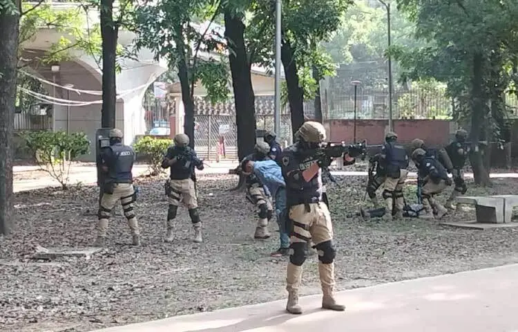 রাজধানীর রমনা বটমূলে বর্ষবরণ ঘিরে থাকছে কড়া নিরাপত্তা।